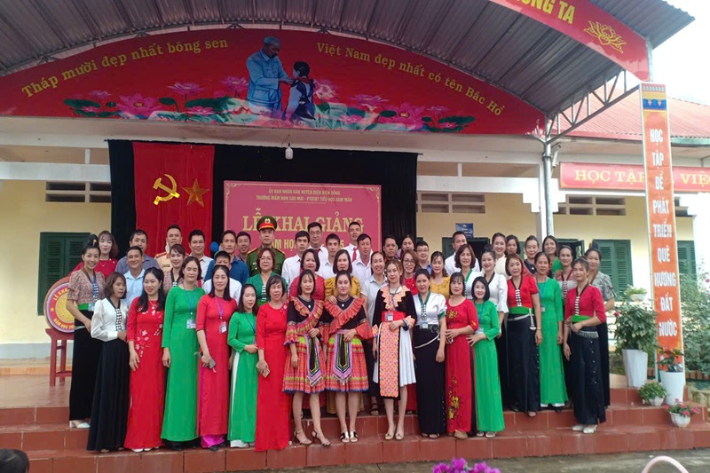 Khai giảng năm học mới